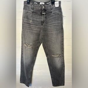 NWT Closed Boyfriend mid rise denim jeans. Gray, distressed, women’s size 28.
